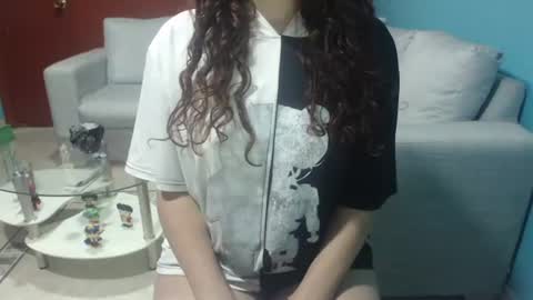 jessy online show from July 24, 4:49 pm