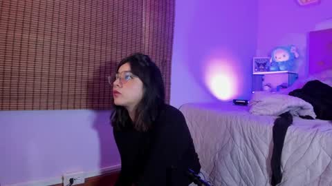Snapshot of jeylee_ chatting on September 17, 11:52 am Jeyy online show from September 17, 11:52 am