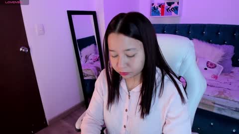 Snapshot of jhiinny_brownn chatting on January 25, 11:13 am Jhiinny online show from January 25, 11:13 am