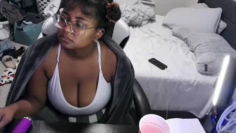 goldenbaby online show from September 19, 1:37 am