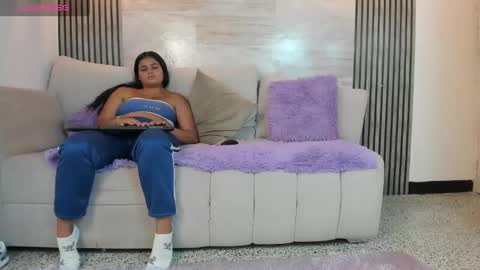 jimena_m1 online show from January 7, 8:45 pm