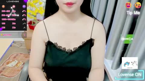 Jin online show from May 5, 6:05 am