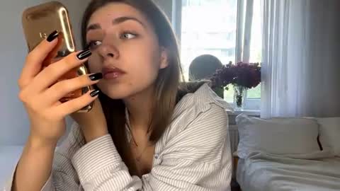 Bella online show from June 27, 12:17 pm