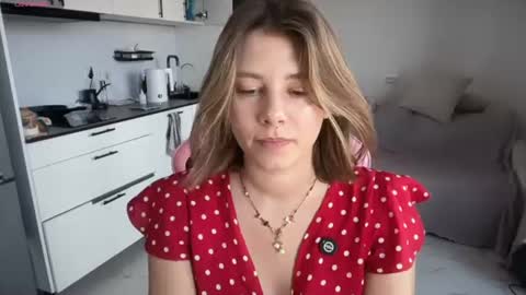  nude photos videos  online show from August 6, 10:44 am