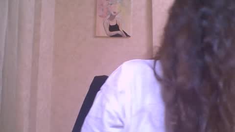 Jennifer online show from March 10, 5:50 pm