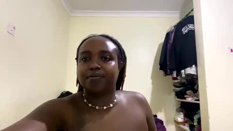 jojo_candie online show from May 25, 12:42 am