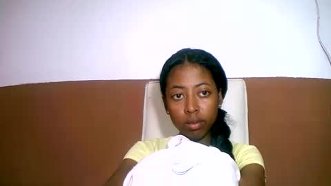 joliekah27 online show from February 9, 3:43 am