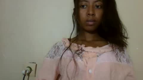 joliekah27 online show from November 20, 8:54 pm