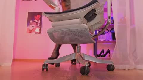 MISTRESS Jolie online show from April 21, 5:14 am