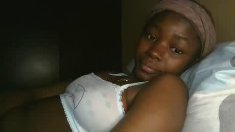 jollynabeb online show from December 2, 8:33 pm