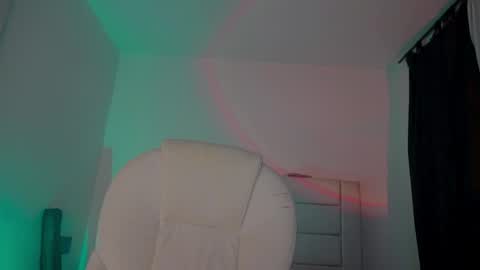 Megan  OF Jordaniaas online show from May 22, 5:38 am