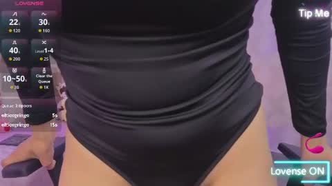 Joselyn  online show from July 11, 1:00 pm