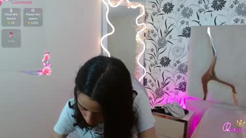 Joselyn  online show from December 17, 11:58 am