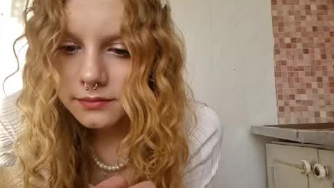 Kira online show from March 17, 9:13 am