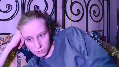 joy_keys online show from January 23, 3:43 pm