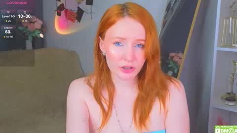 Snapshot of joyce_jones chatting on October 13, 8:33 pm joyce_jones online show from October 13, 8:33 pm
