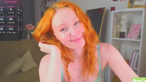 Snapshot of joyce_jones chatting on October 6, 10:14 pm joyce_jones online show from October 6, 10:14 pm