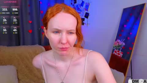Snapshot of joyce_jones chatting on March 8, 8:24 pm joyce_jones online show from March 8, 8:24 pm
