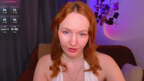 Snapshot of joyce_jones chatting on January 26, 7:09 pm joyce_jones online show from January 26, 7:09 pm