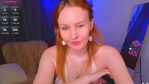Snapshot of joyce_jones chatting on February 22, 9:10 pm joyce_jones online show from February 22, 9:10 pm