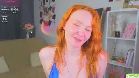 Snapshot of joyce_jones chatting on October 4, 10:03 pm joyce_jones online show from October 4, 10:03 pm