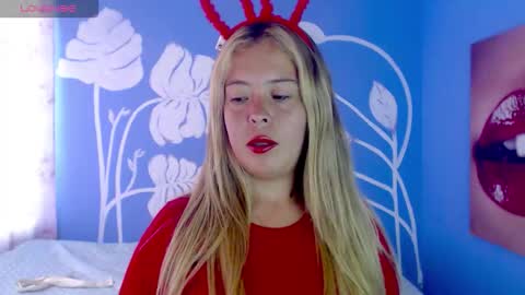 Juanita online show from March 4, 8:26 pm