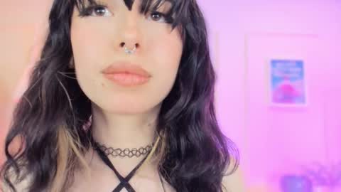 judeline online show from March 5, 2:35 pm