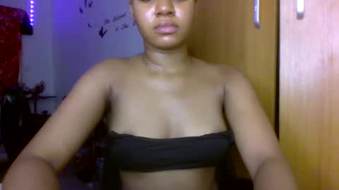 Emily online show from March 14, 1:17 am