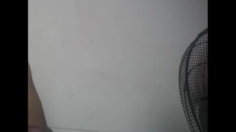 Snapshot of juicynwetx chatting on March 9, 7:05 pm juicynwetx online show from March 9, 7:05 pm