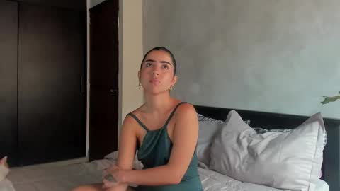 Andry but call me yulieth online show from September 8, 3:33 pm