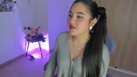 Snapshot of juli_santos_22 chatting on September 26, 11:23 pm juli_santos_22 online show from September 26, 11:23 pm