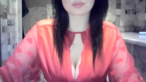 julia69009 online show from June 9, 8:19 pm