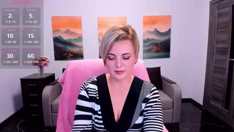 Julia online show from November 4, 1:27 pm