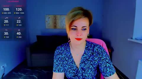 Julia online show from March 12, 1:14 pm