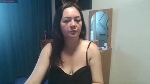 juliamorgann online show from July 17, 6:51 am