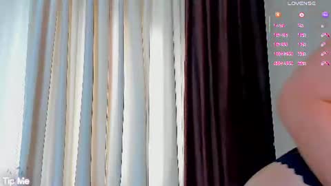 Juliana online show from July 6, 2:39 am