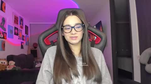 Jeimy Help me to reach 100 thumbs up online show from February 11, 1:09 am