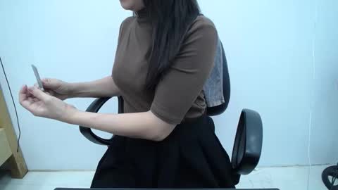 julie9x online show from October 14, 12:46 am