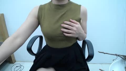 julie9x online show from June 17, 7:21 am
