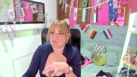 julieta_star69 online show from July 6, 6:54 pm