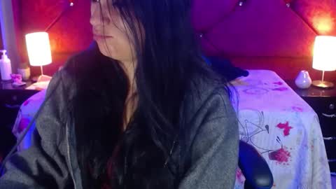 julietacollins06 online show from April 29, 1:36 pm