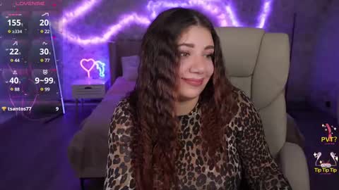 Snapshot of julietdream chatting on March 4, 7:08 am J U L I E T online show from March 4, 7:08 am