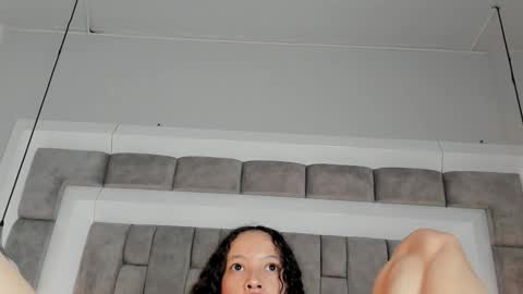 Hi guys It is a pleasure to have you here I am Julieta  online show from January 10, 6:12 pm