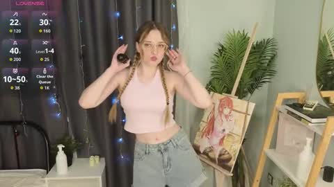 Mia online show from January 7, 3:10 am