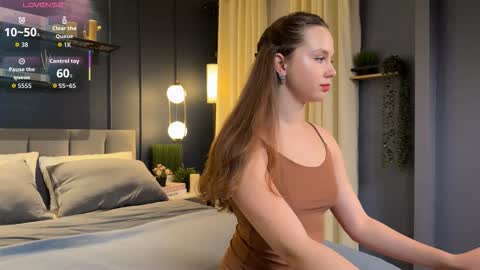 Julie online show from October 28, 1:06 pm