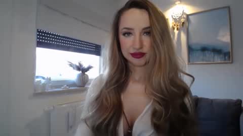 JulietteSensual online show from March 9, 3:48 pm