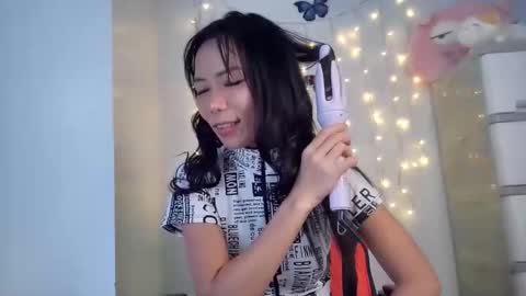 junovaughn online show from October 7, 1:43 am