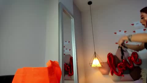 Jupiter Fox online show from February 17, 12:54 am