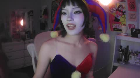 jupitersclaim online show from September 13, 12:29 am