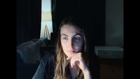 Dary online show from December 31, 9:06 pm